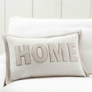 HOME Applique Lumbar Pillow Cover